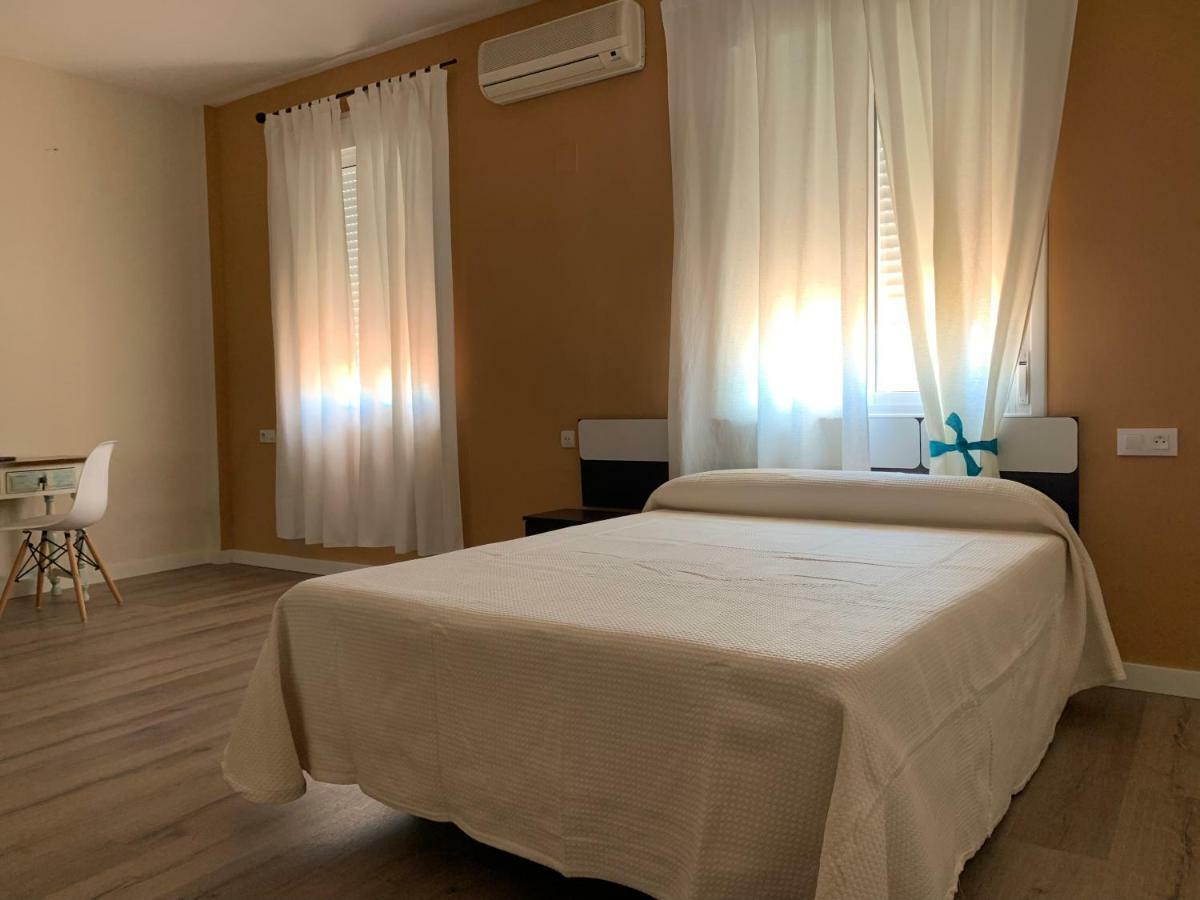 Hostal Restaurante Rufino Berlanga المظهر الخارجي الصورة